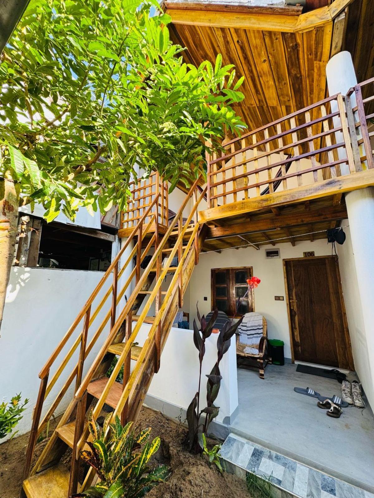 Beach Wave Hotel Arugam Bay Exterior photo